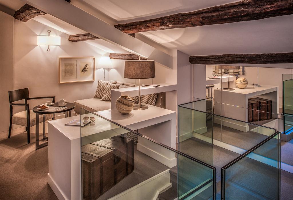 47Luxurysuites - Trevi Roma Oda fotoğraf